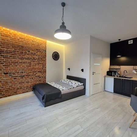 Charming Apartment In The City Centre, Lodz Buitenkant foto