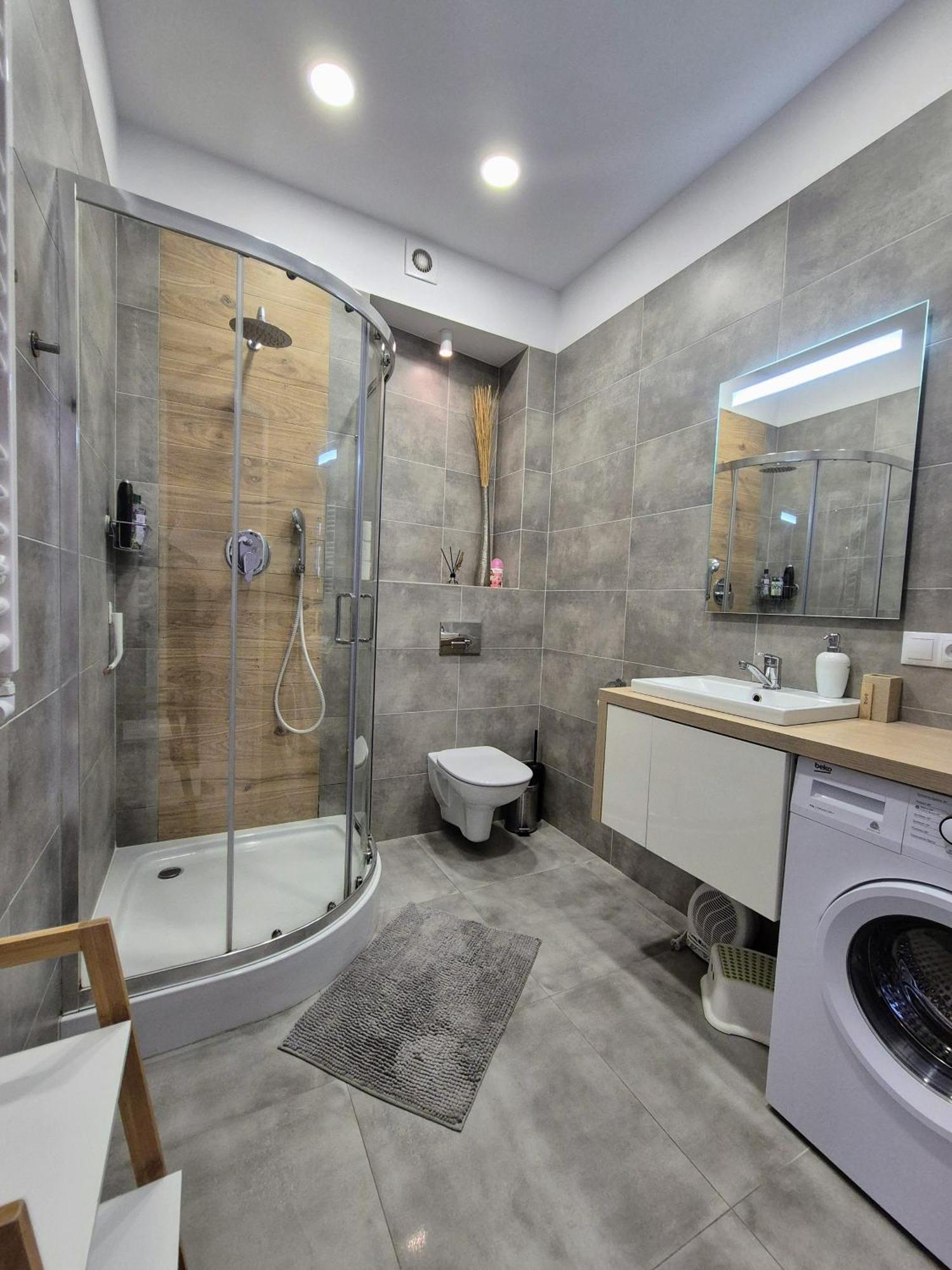 Charming Apartment In The City Centre, Lodz Buitenkant foto
