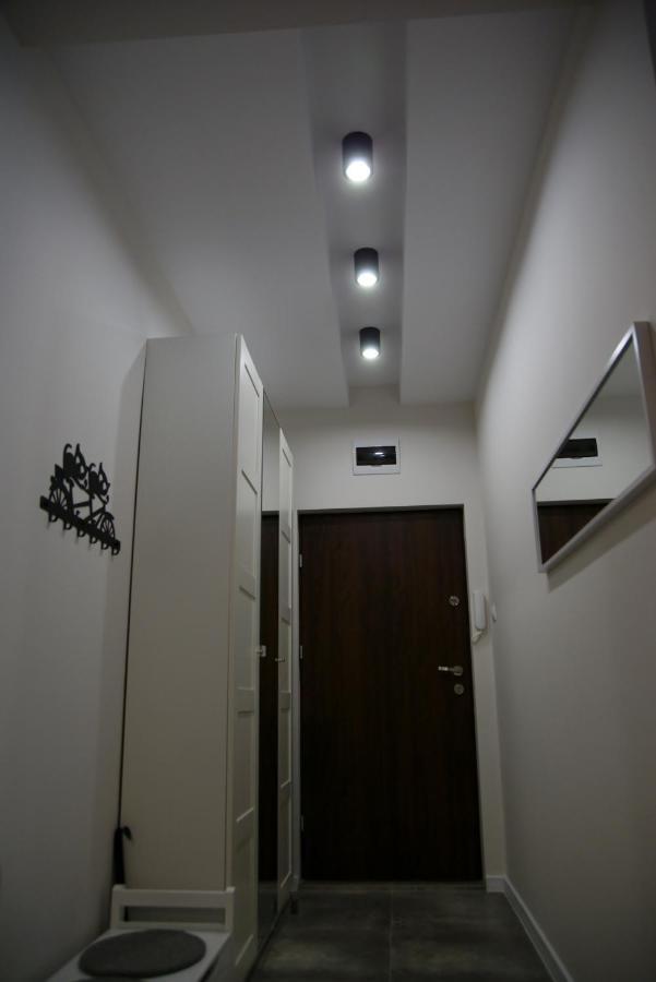 Charming Apartment In The City Centre, Lodz Buitenkant foto