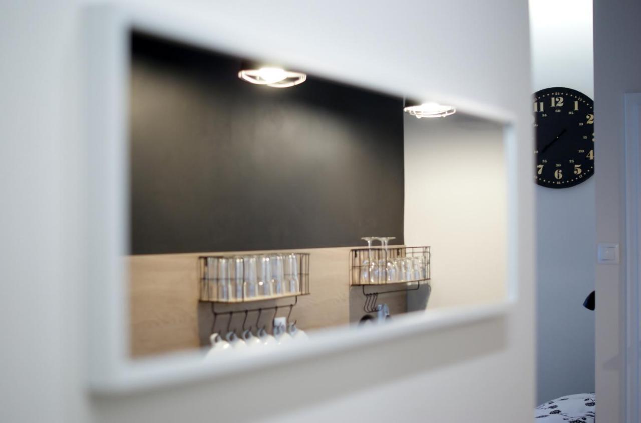 Charming Apartment In The City Centre, Lodz Buitenkant foto